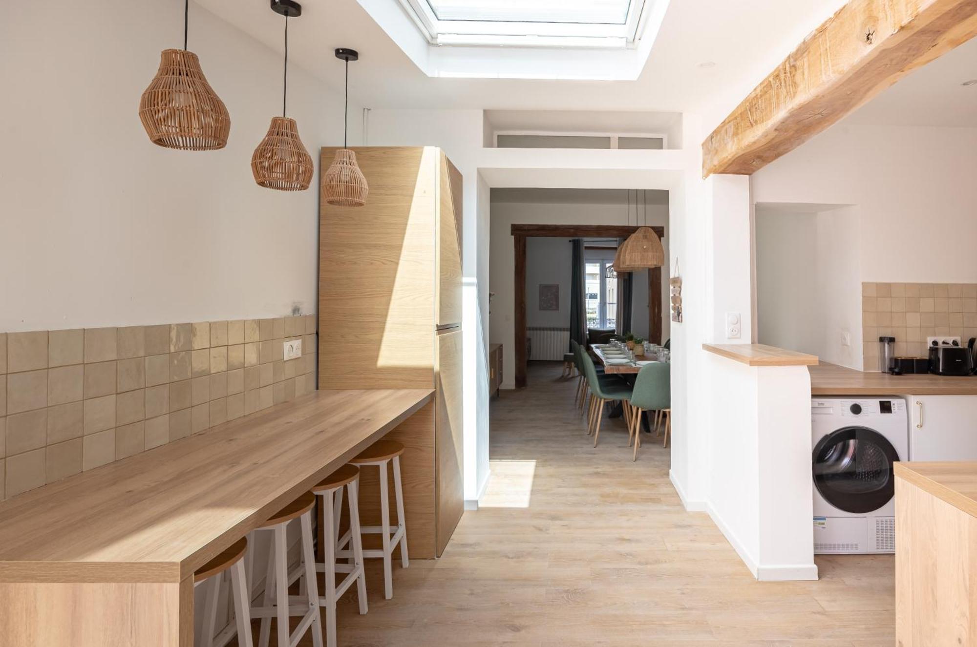 Maison Spacieuse Avec Terrasse Dans Le Centre De *